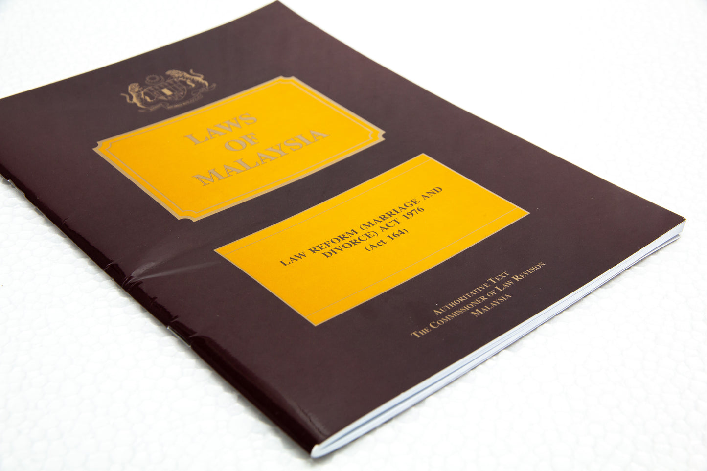 LAW REFORM (MARRIAGE & DIVORCE) ACT 1976 (REPRINT 2006)